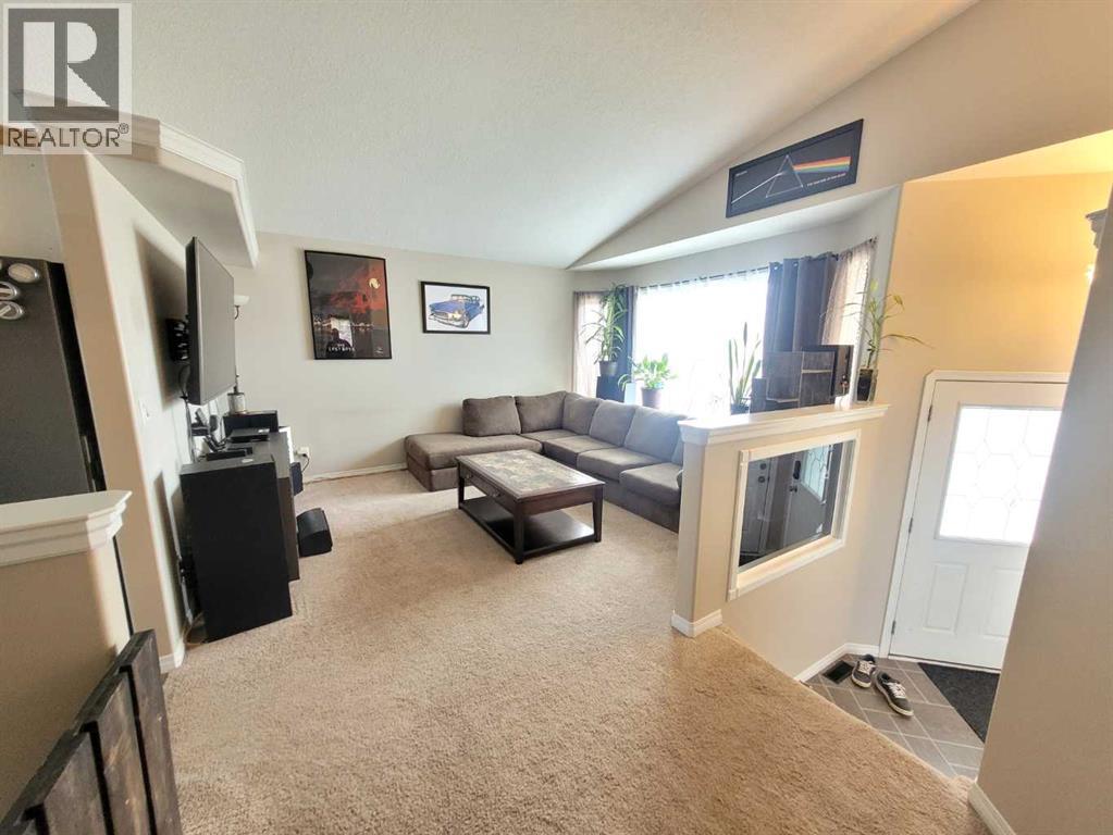 9217 129 Avenue - 7