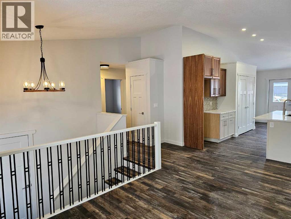 9215 94a Avenue - 5