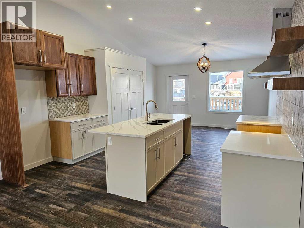 9215 94a Avenue - 8