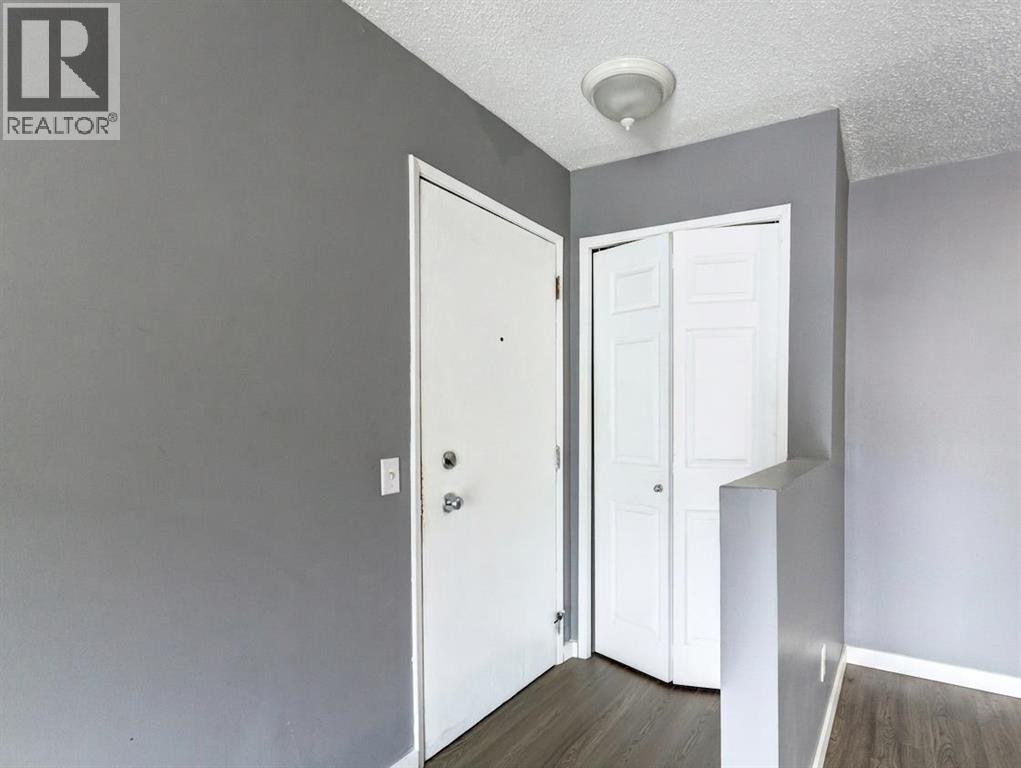 #324 10120 Brookpark Boulevard SW - 10