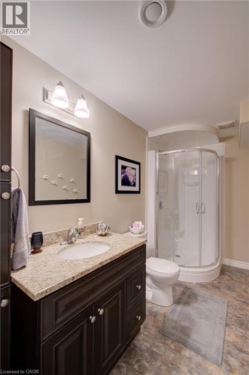 16 ENGLISH Crescent - 29