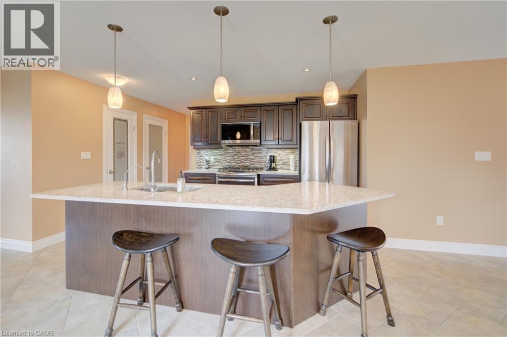 16 ENGLISH Crescent - 7