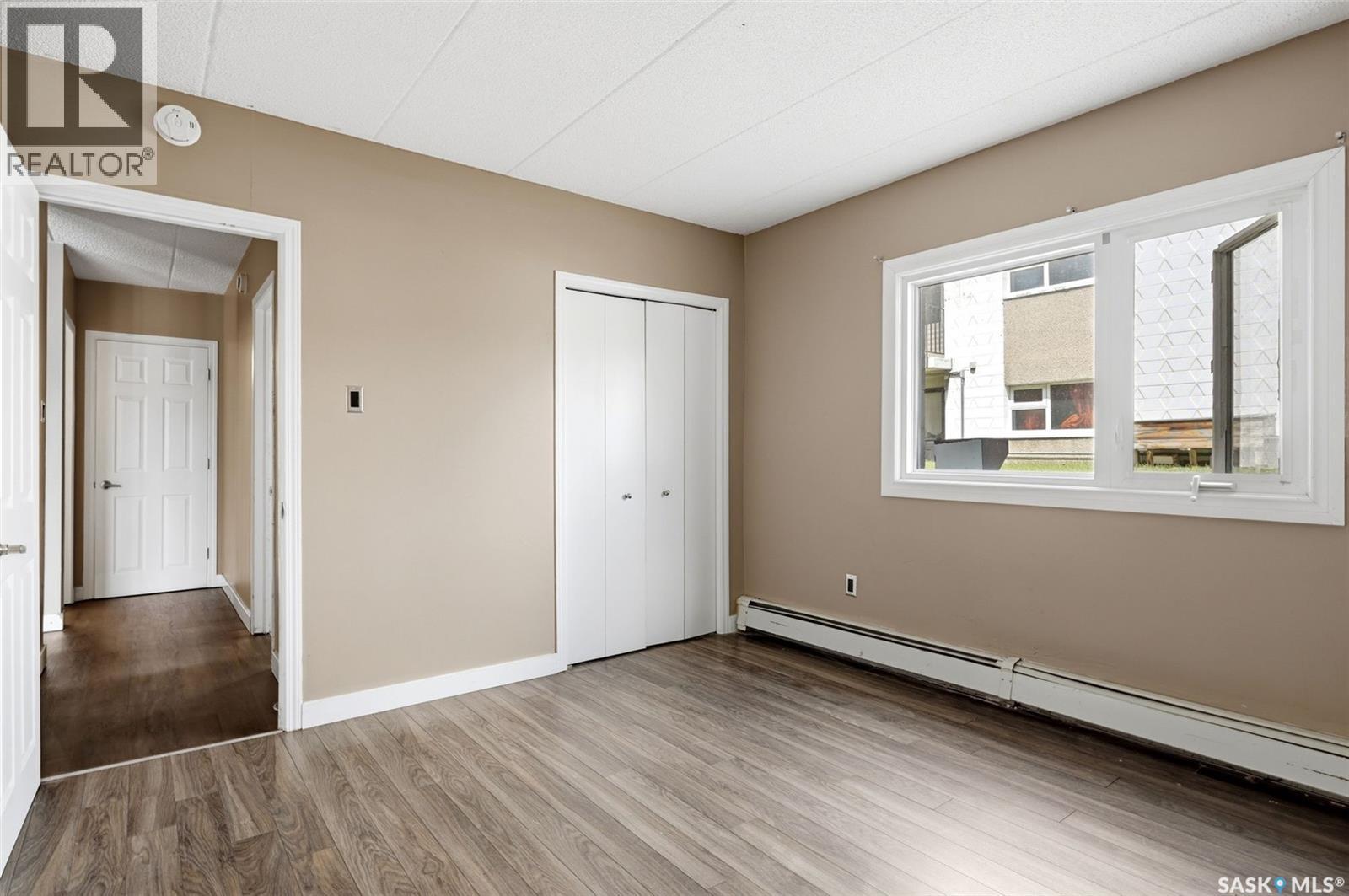 #6 405 Lorne STREET N - Image 12
