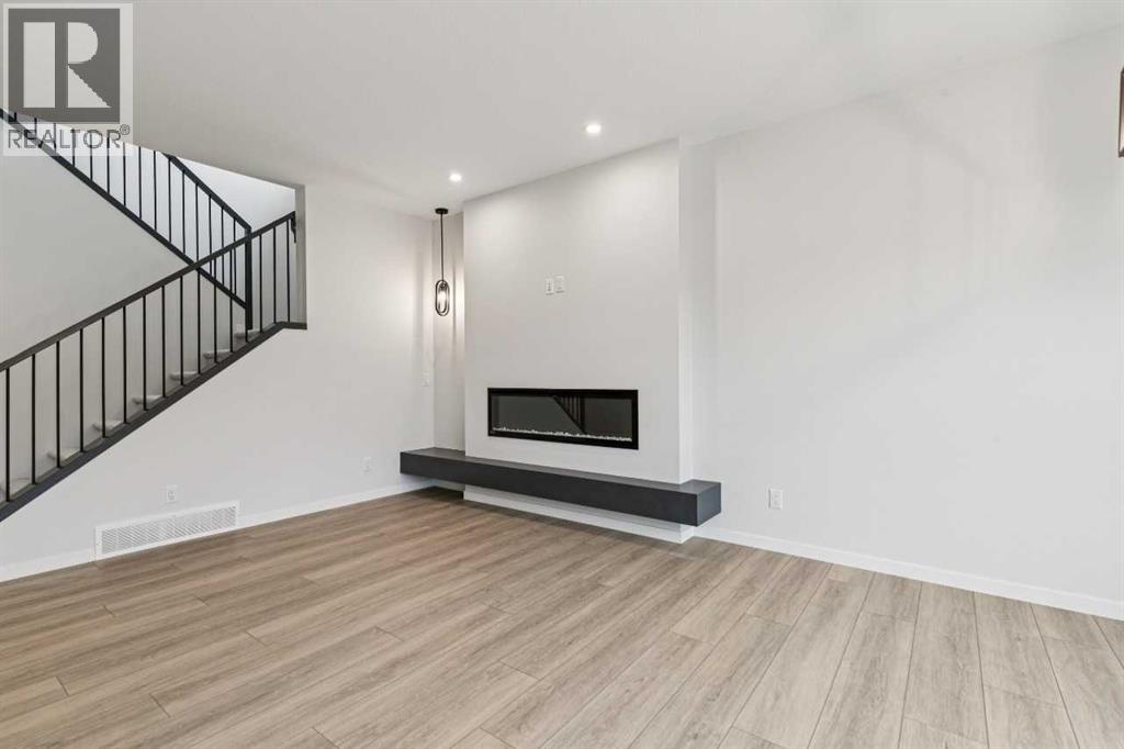 572 Belmont Heath SW - 5