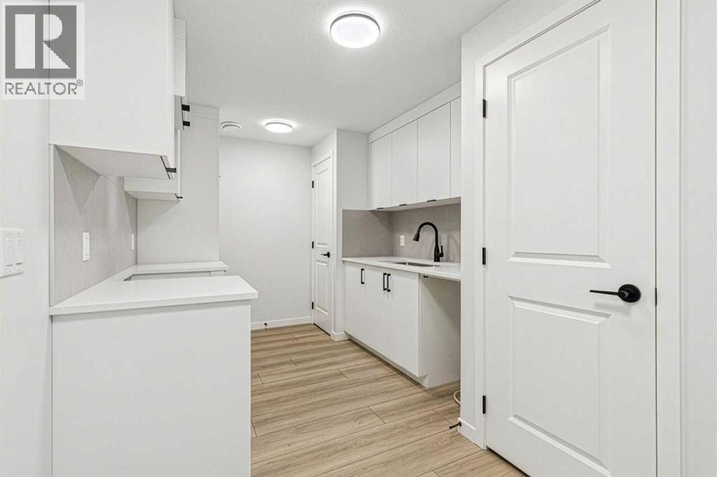 572 Belmont Heath SW - 30