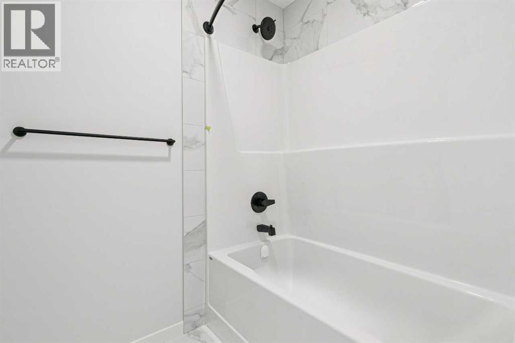 572 Belmont Heath SW - 25