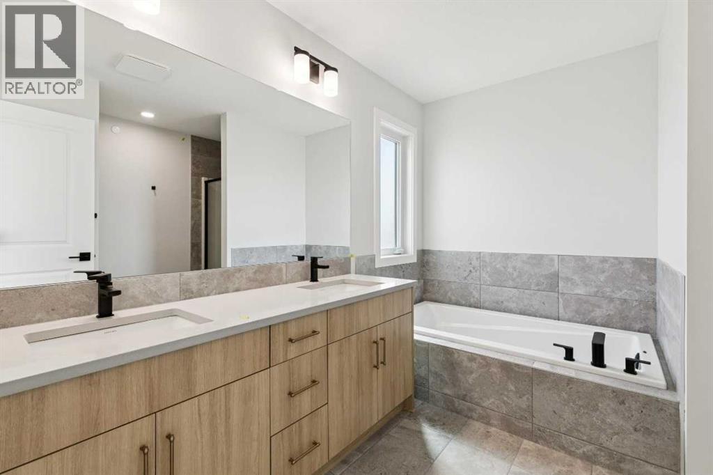 546 Hotchkiss Manor - 25