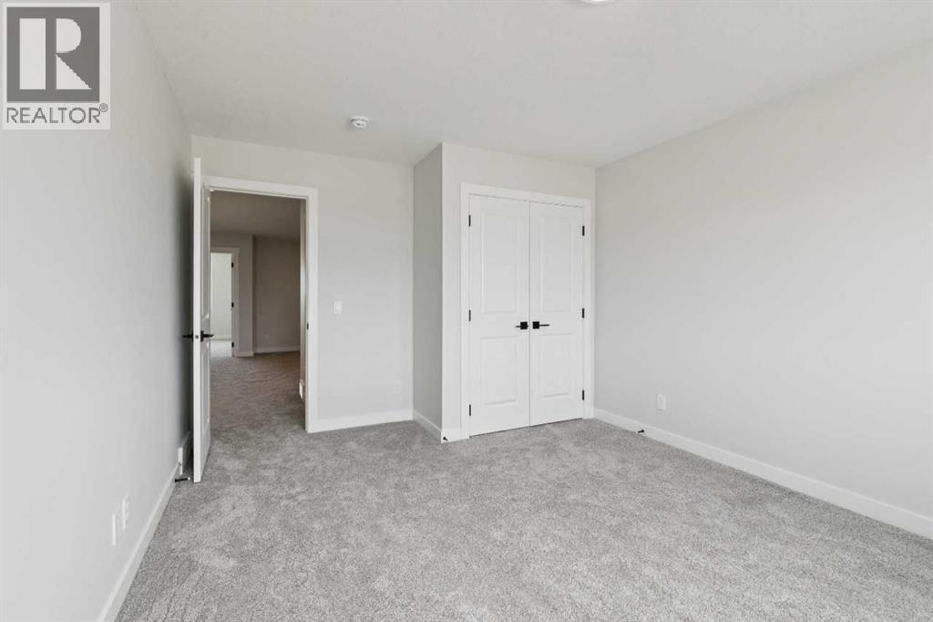 546 Hotchkiss Manor - 32
