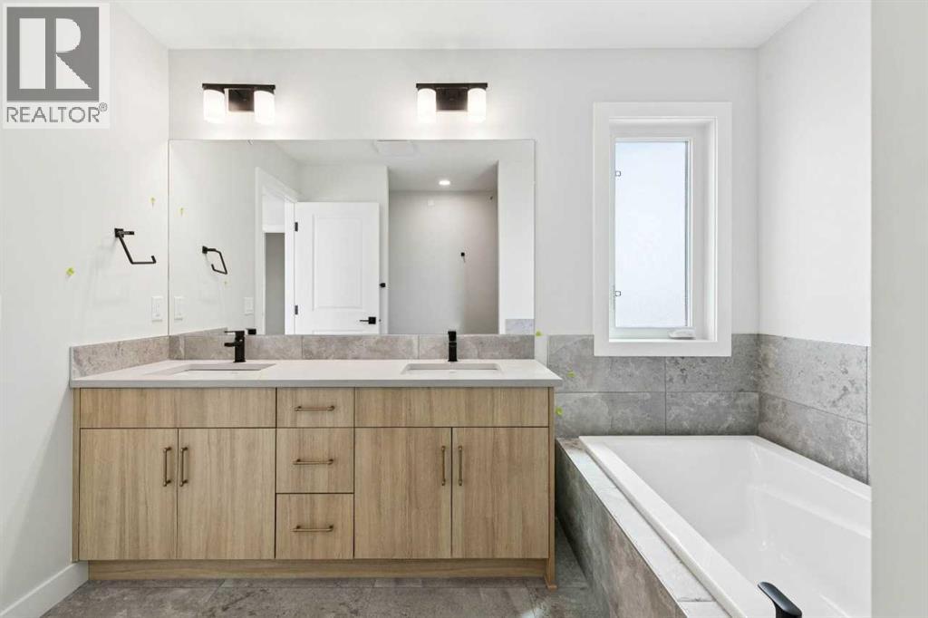 546 Hotchkiss Manor - 27