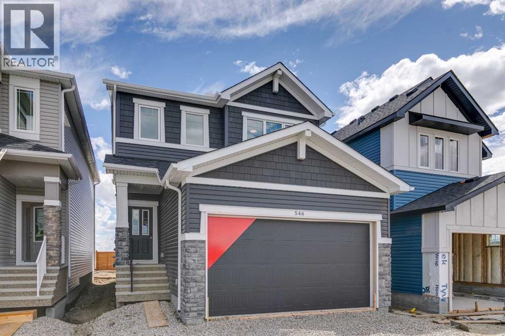 546 Hotchkiss Manor - 2