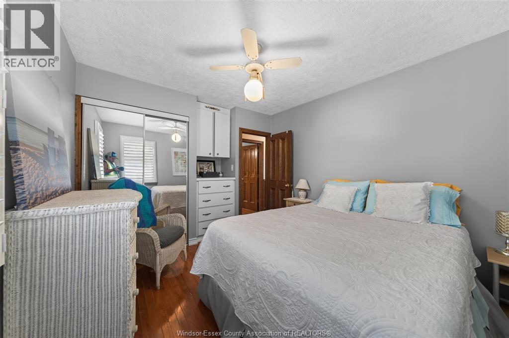 290 WAWA CRESCENT - 36