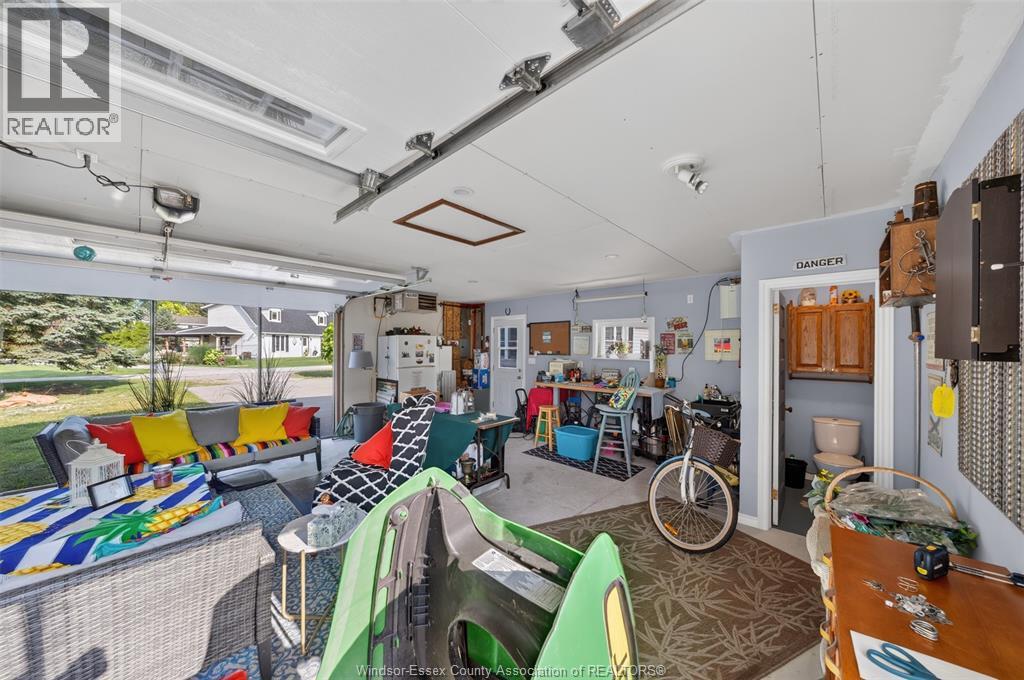 290 WAWA CRESCENT - 46