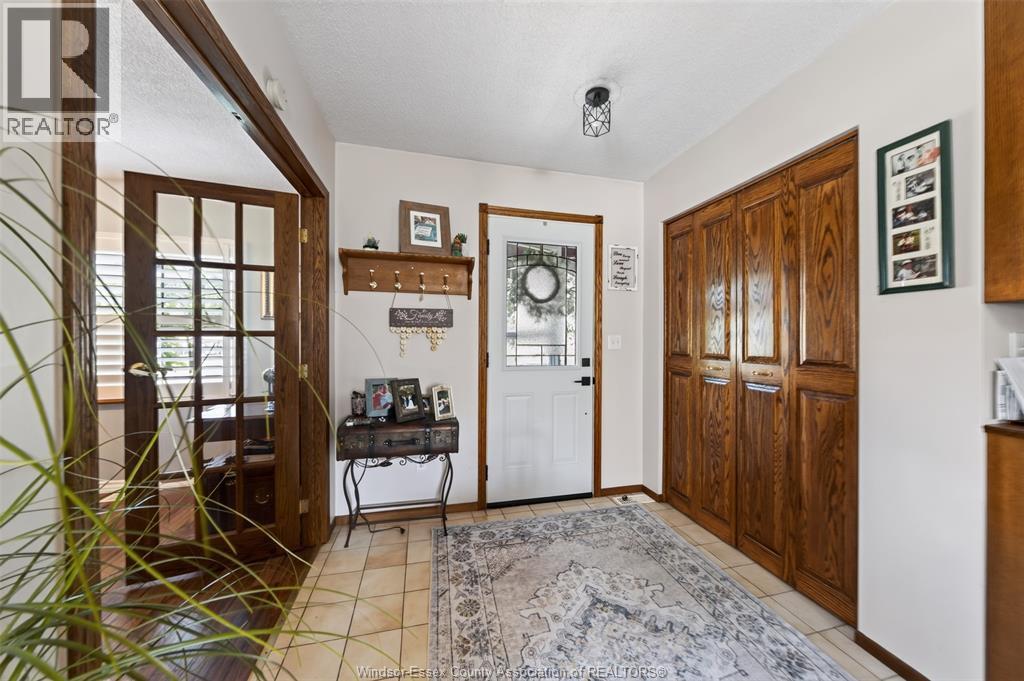290 WAWA CRESCENT - 27