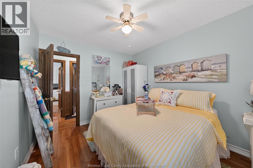 290 WAWA CRESCENT - 43