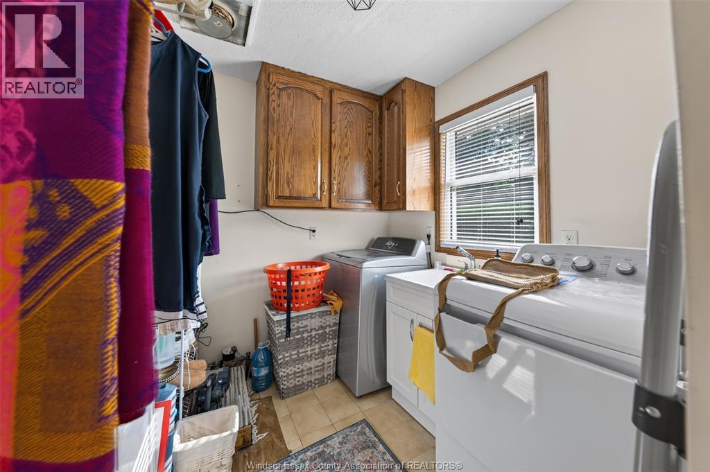 290 WAWA CRESCENT - 44