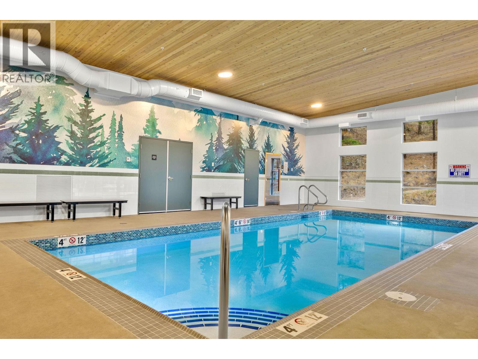 210 3475 Granite Close, Kelowna