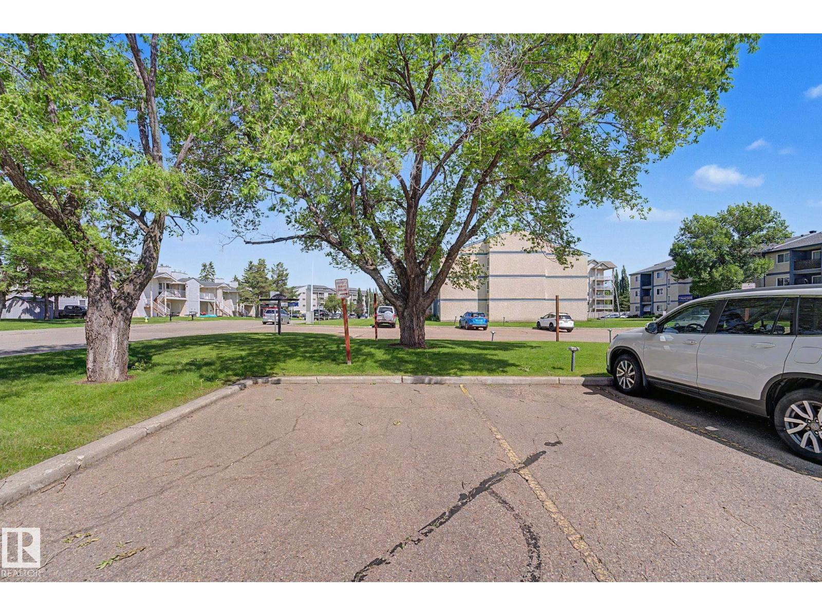 #101 7203 171 ST NW - 32
