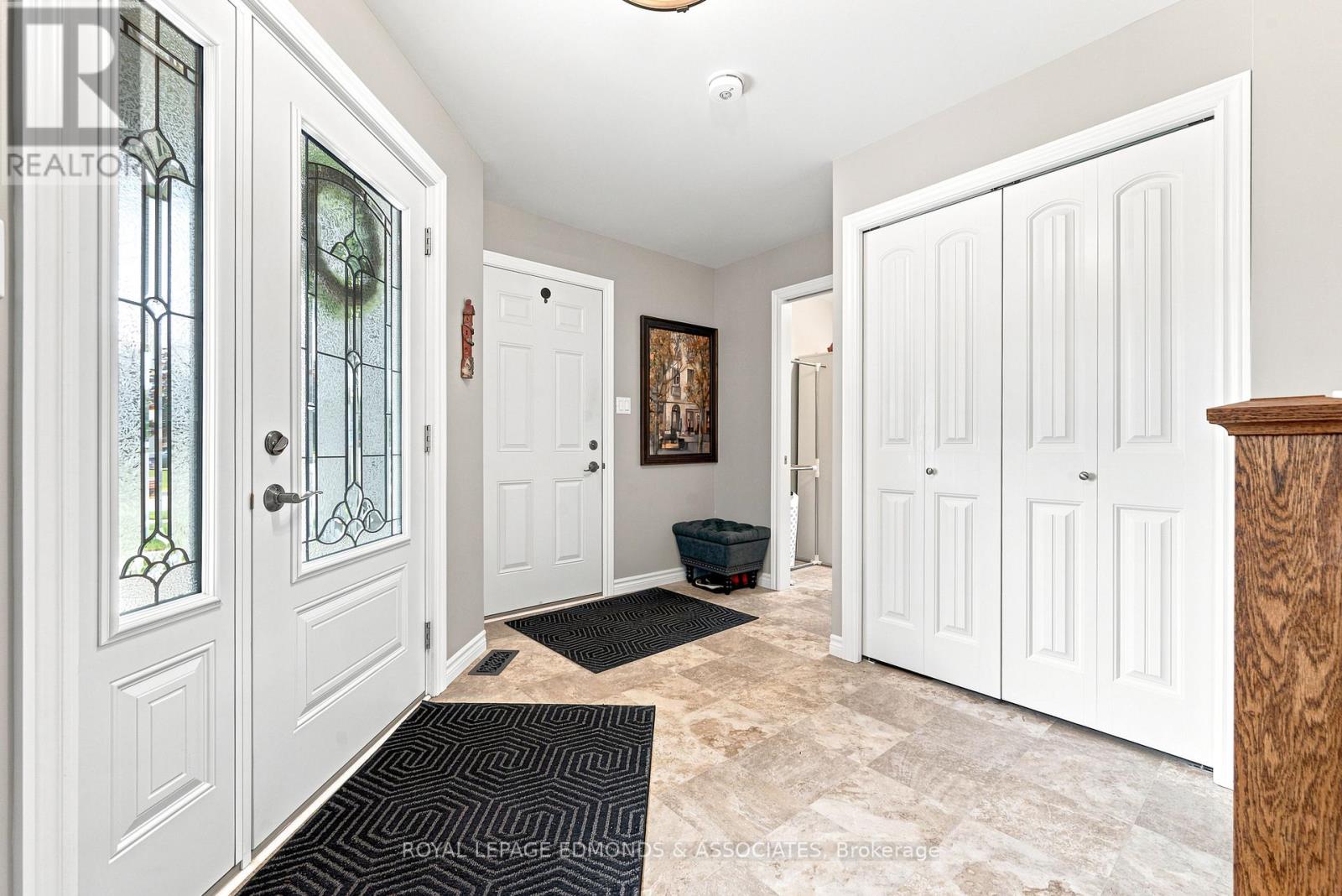 375 PATRICIA AVENUE - 5