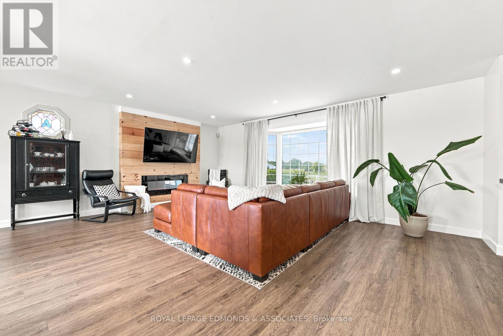 29 LACHANCE TRAIL - 13