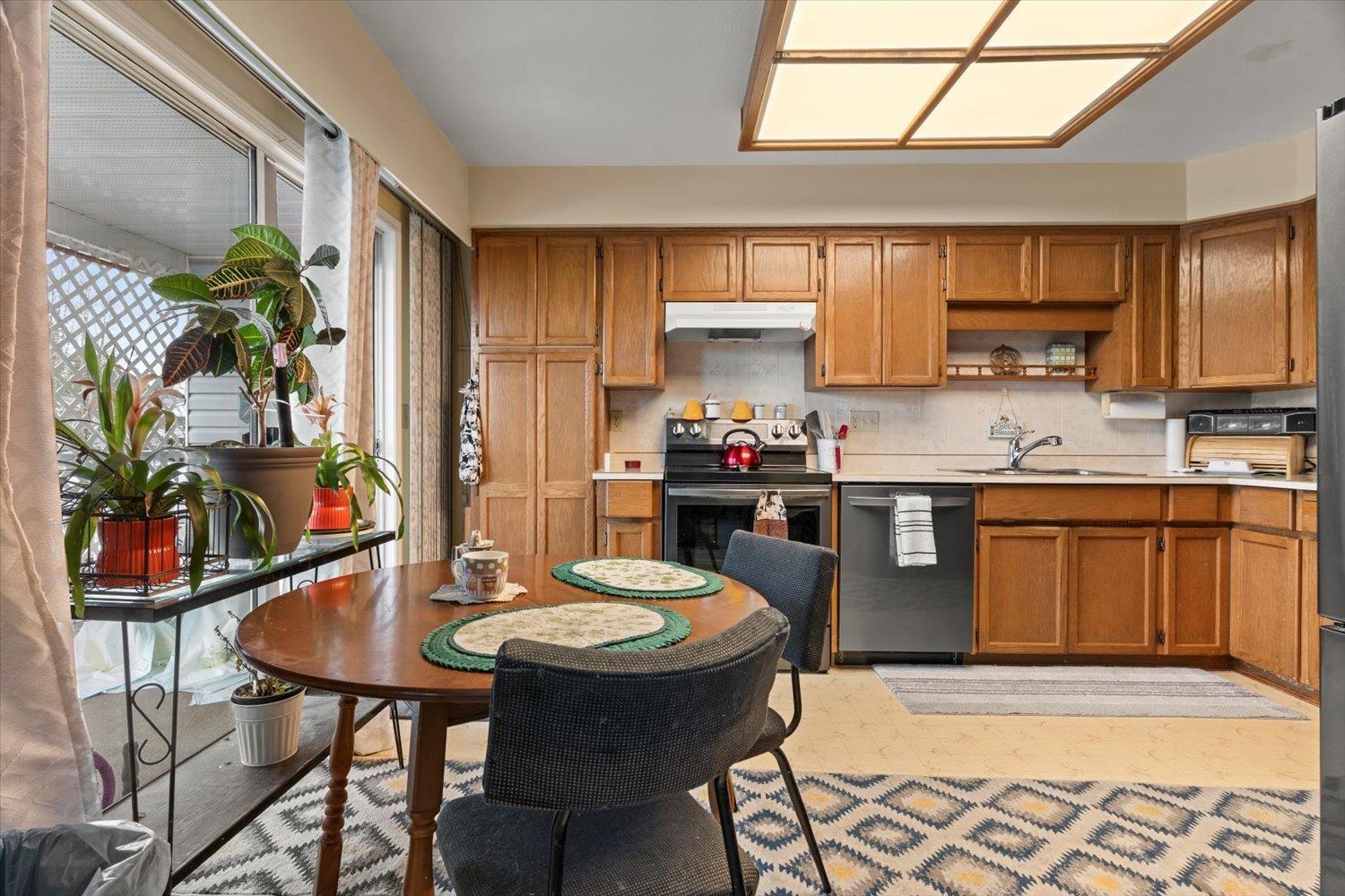 256 32691 GARIBALDI DRIVE, Abbotsford