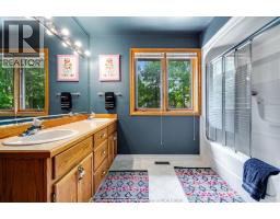 453 Gregory, Wheatley, ON N0P2P0 Photo 17