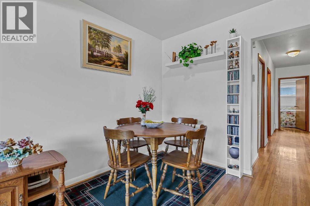 2217 33 Street SW - Image 6