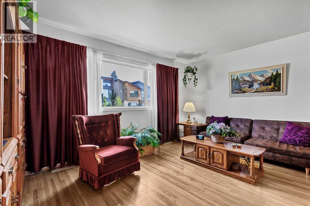 2217 33 Street SW - Image 3
