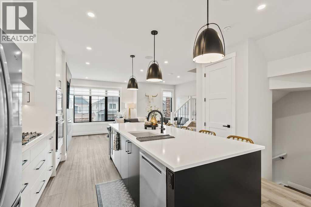 138 Discovery Drive SW - Image 5