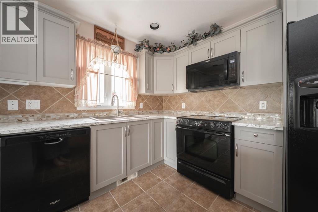 193 Fisher Crescent - 9