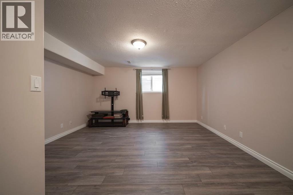 193 Fisher Crescent - 29