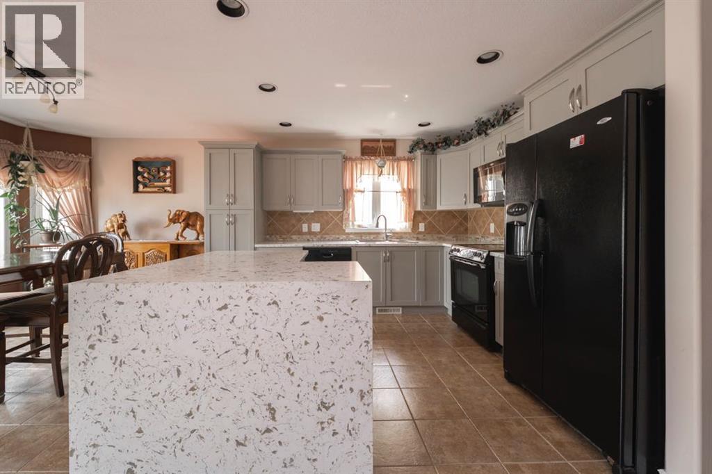 193 Fisher Crescent - 7