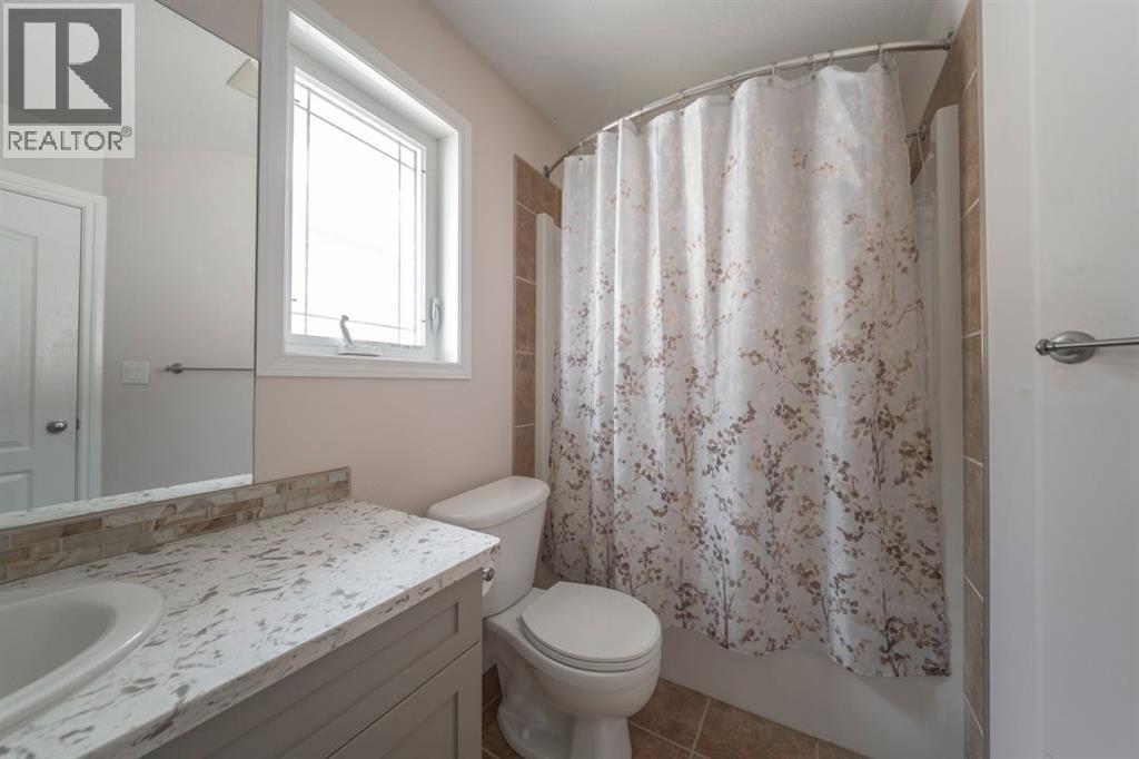 193 Fisher Crescent - 25