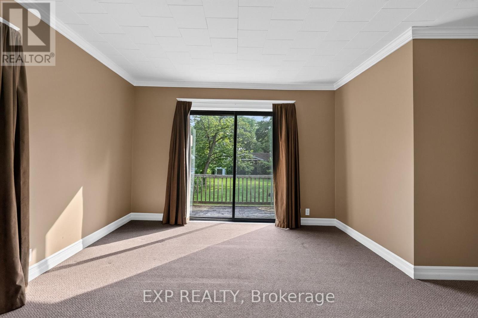 8289 WILLOUGHBY DRIVE - 18