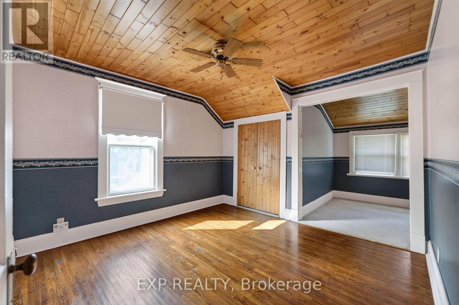 8289 WILLOUGHBY DRIVE - 21