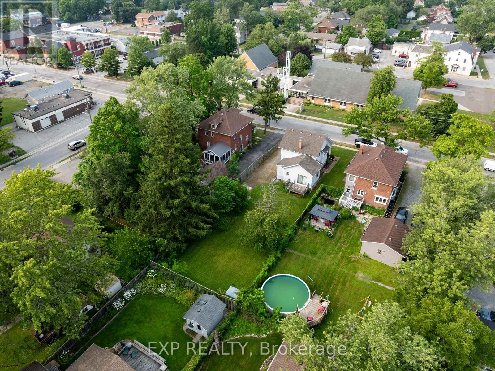 8289 WILLOUGHBY DRIVE - 37