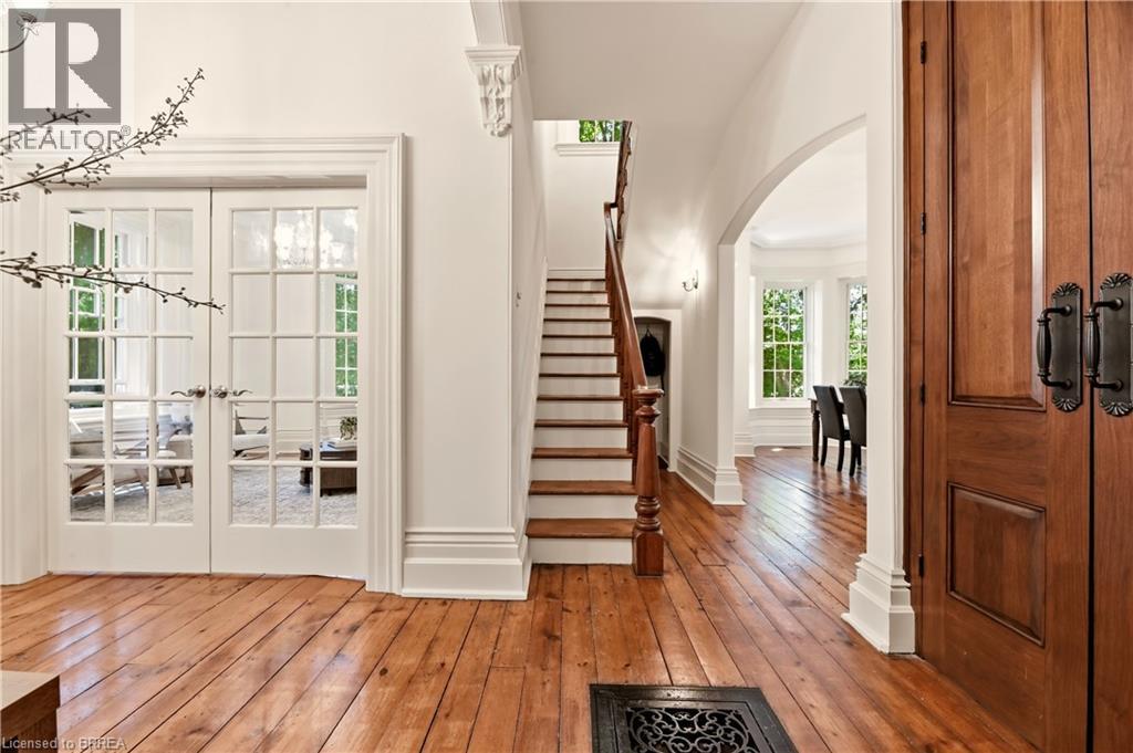 25 DUNBAR Street - 3