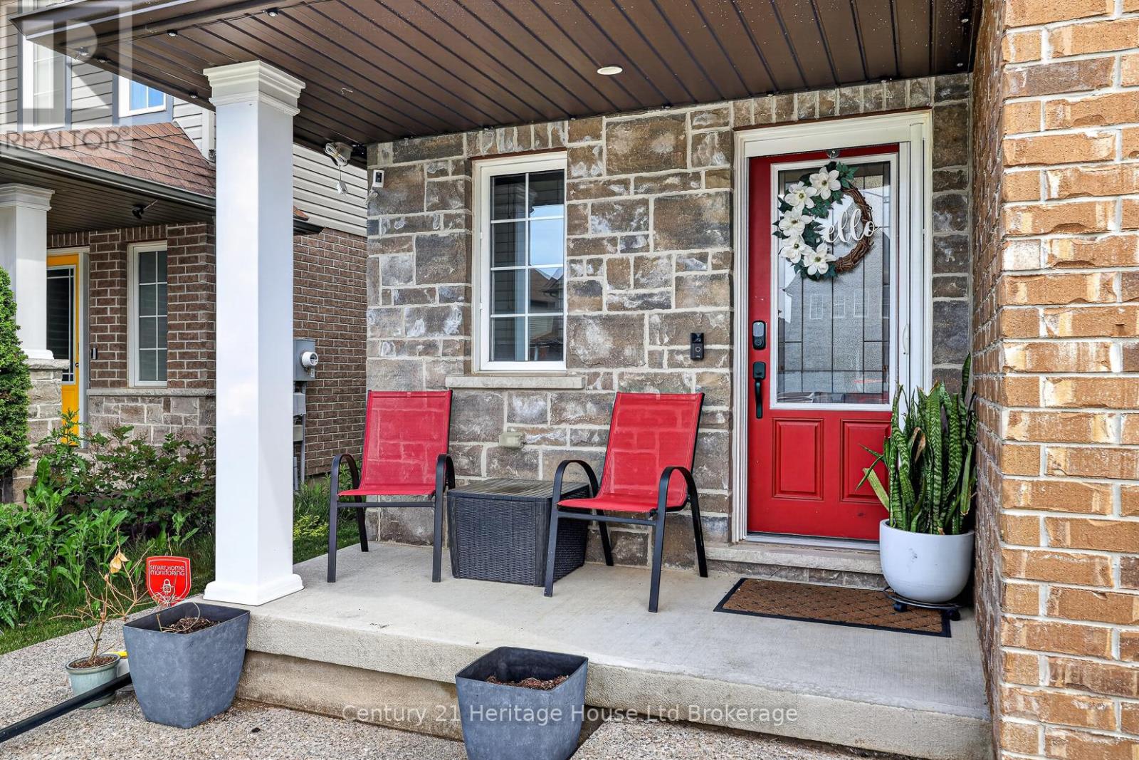 1180 CAEN AVENUE - 1