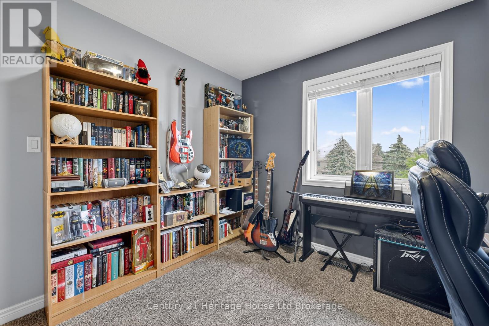 1180 CAEN AVENUE - 18