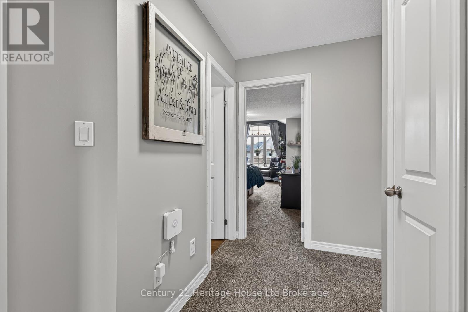 1180 CAEN AVENUE - 21