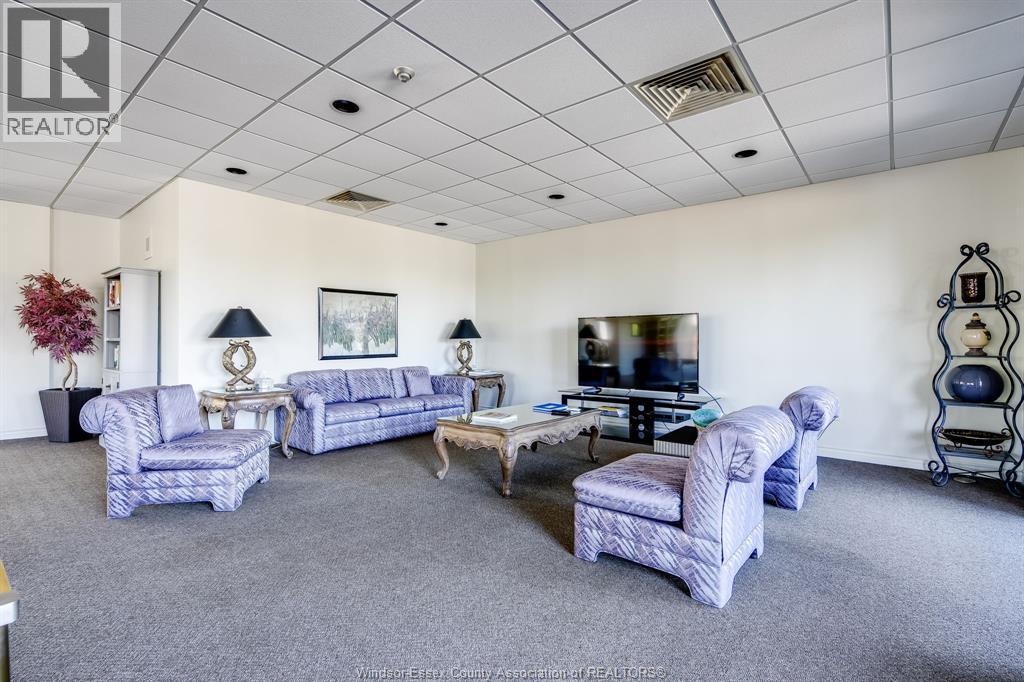 #501 109 Robson ROAD - 38