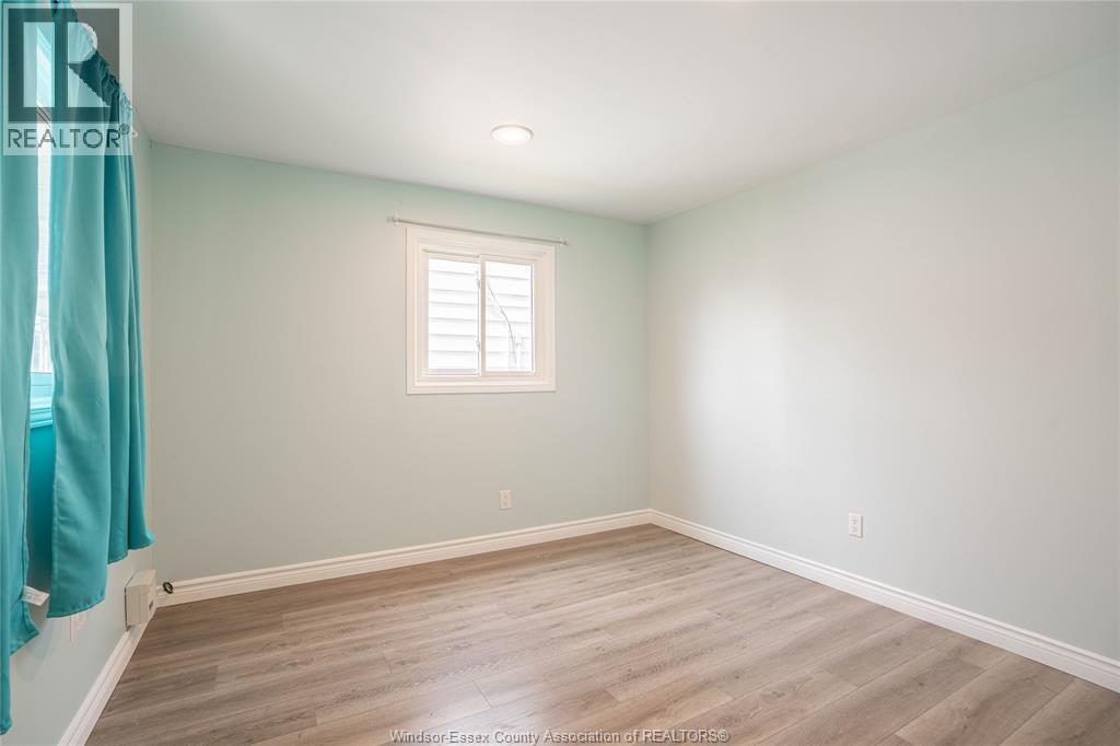 1554 LESPERANCE ROAD - 13