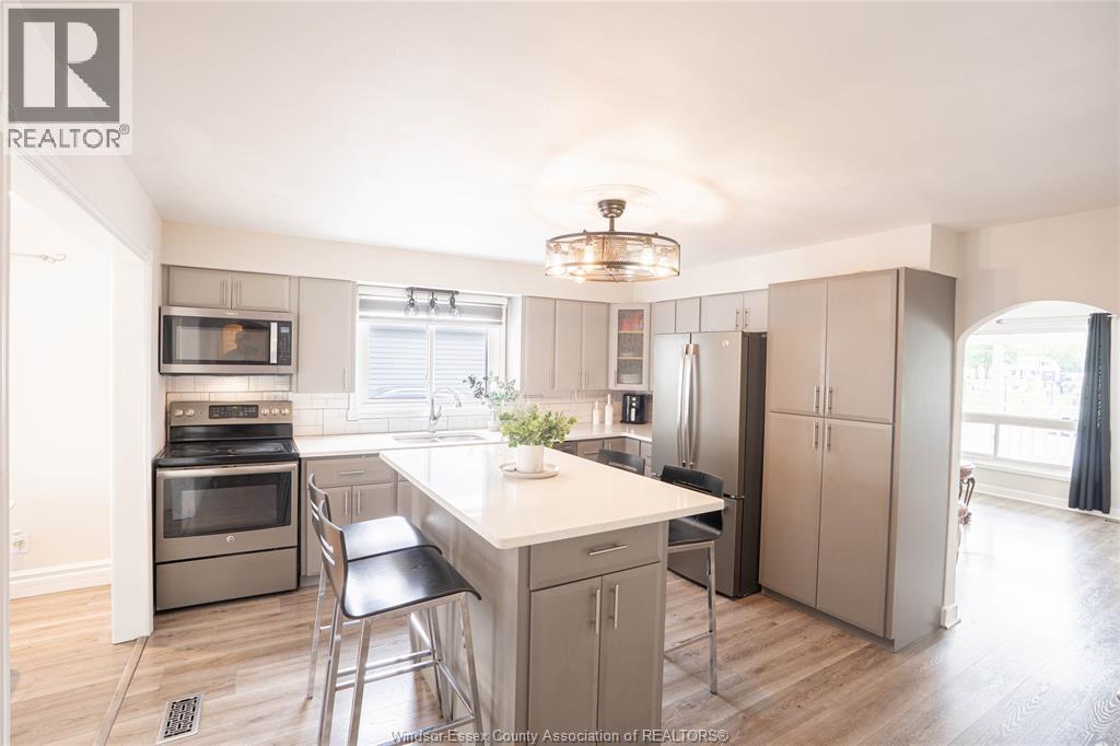 1554 LESPERANCE ROAD - 9