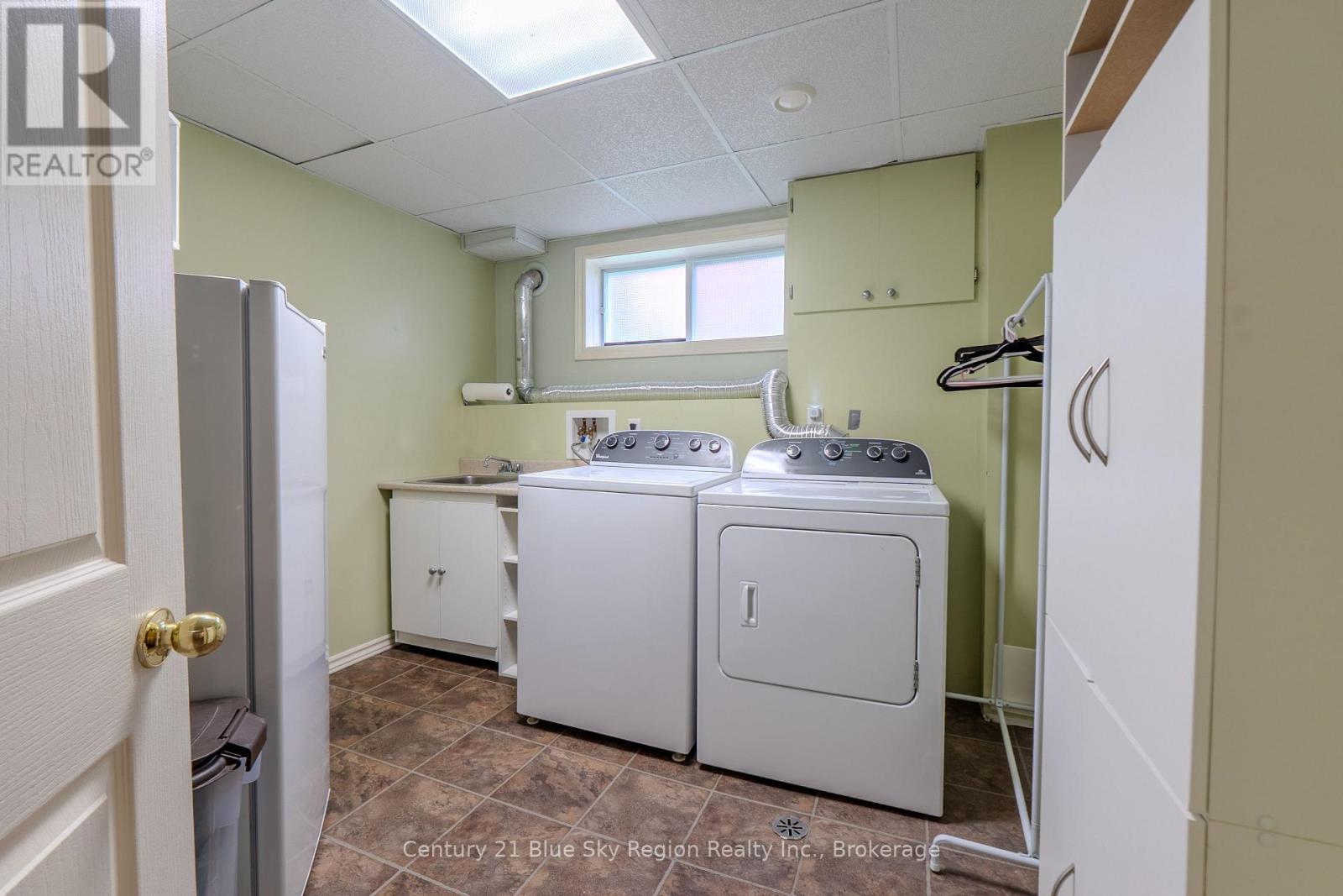 661 TACKABERRY DRIVE - Image 35