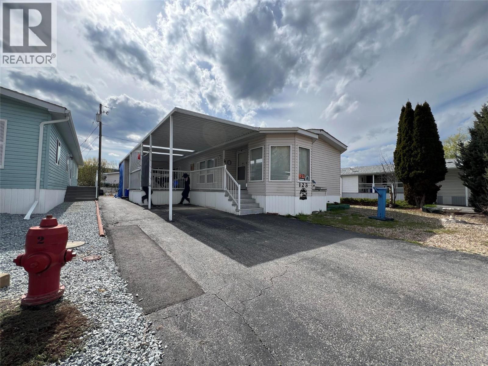 #123 5484 25 Avenue - 30