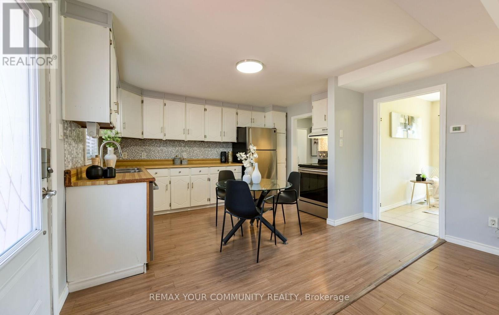 285 KENWOOD AVENUE - 10