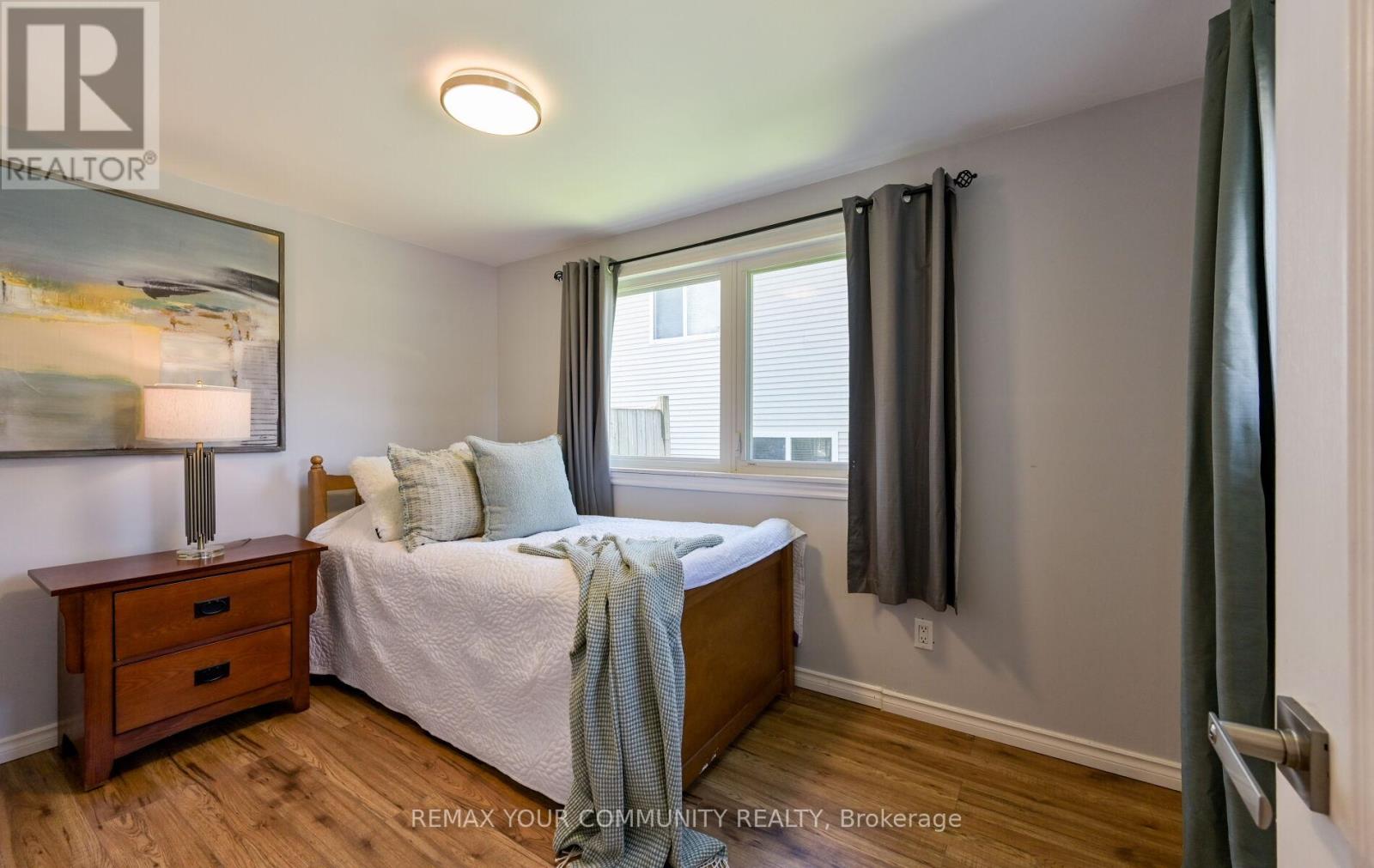 285 KENWOOD AVENUE - 15