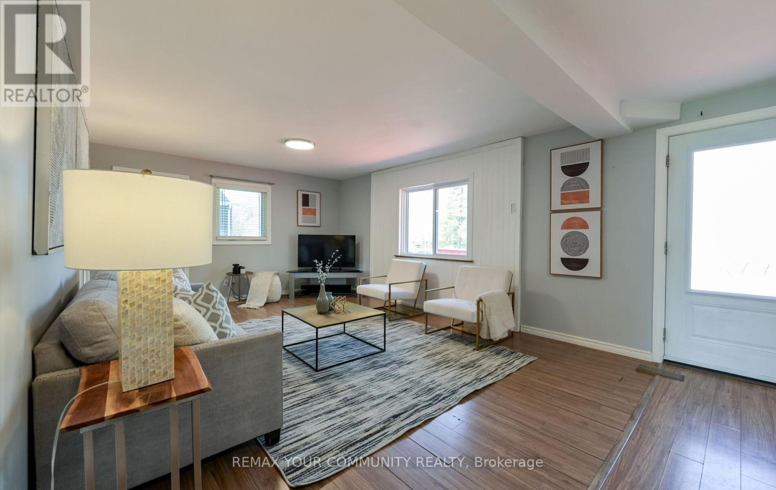 285 KENWOOD AVENUE - 4