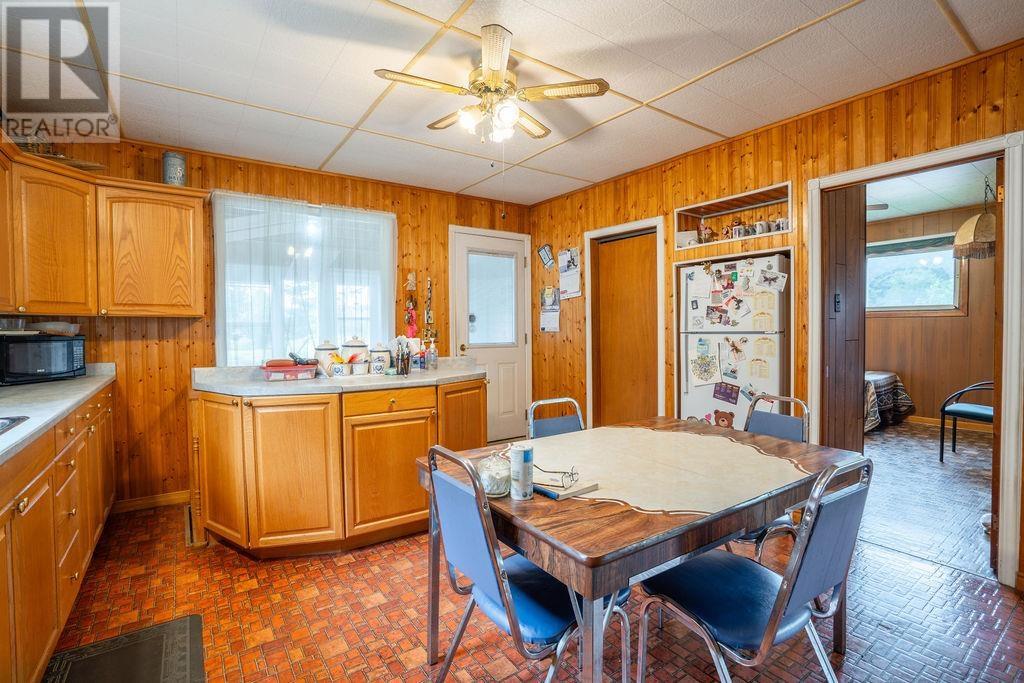 281 Highway 556 - 21