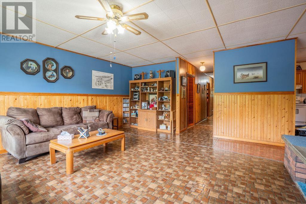 281 Highway 556 - 26