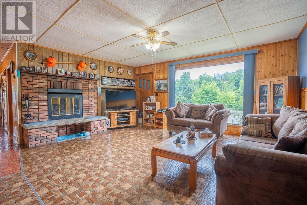 281 Highway 556 - 27